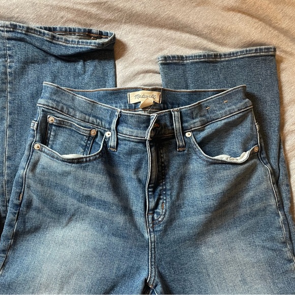 Madewell 29T *Tall* Kick-Out Crop Mid Rise Oneida Wash $138 - Picture 7 of 11